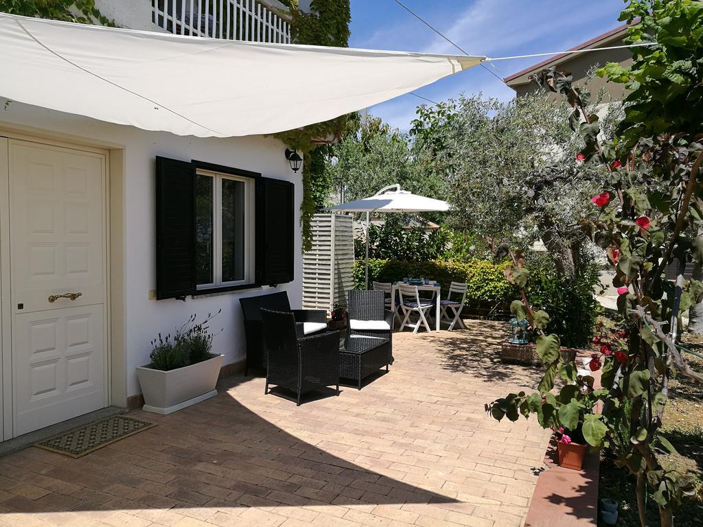 ואסטו Villa Rosaria מראה חיצוני תמונה